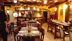 LA TABERNA DEL MAR