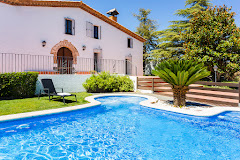 Masia Can Canyes - Hotel rural & Spa
