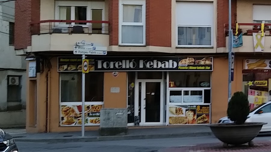 Doner Kebad Pizzería