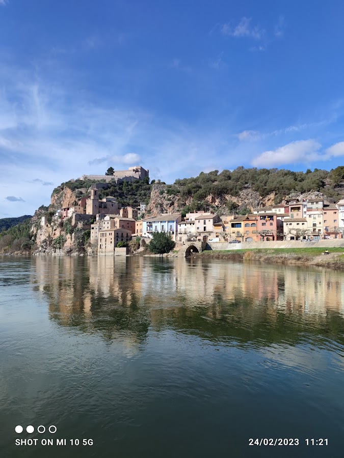 Embarcadero de Miravet
