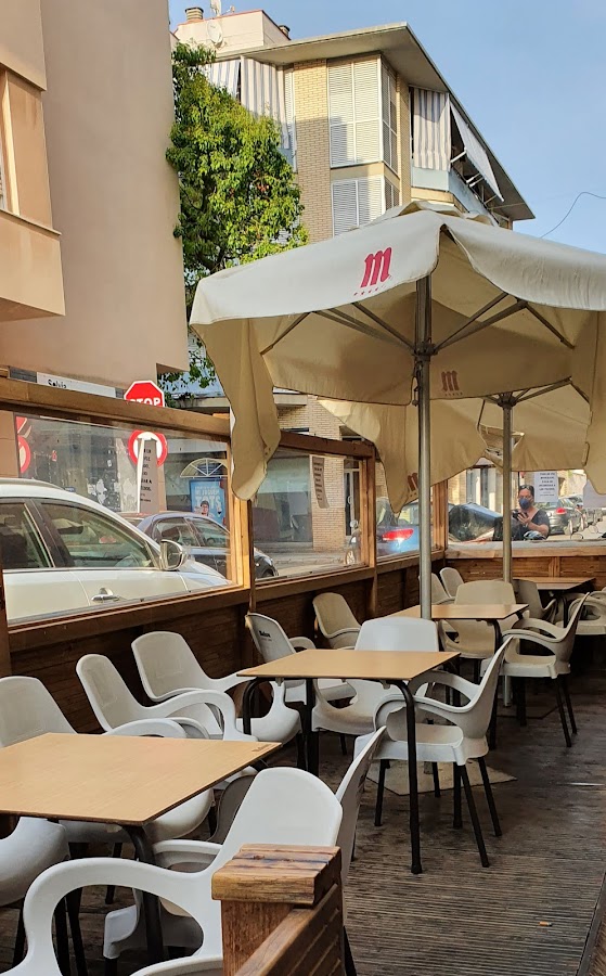 Jojo Doner Kebab Bar, Restaurant i Pizzeria