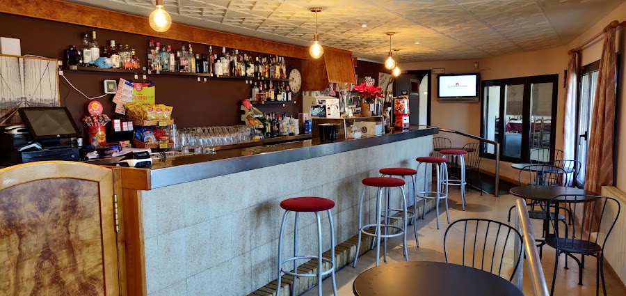 Restaurant 9 Can Merla