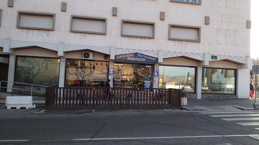 Restaurante Cafetería Parador