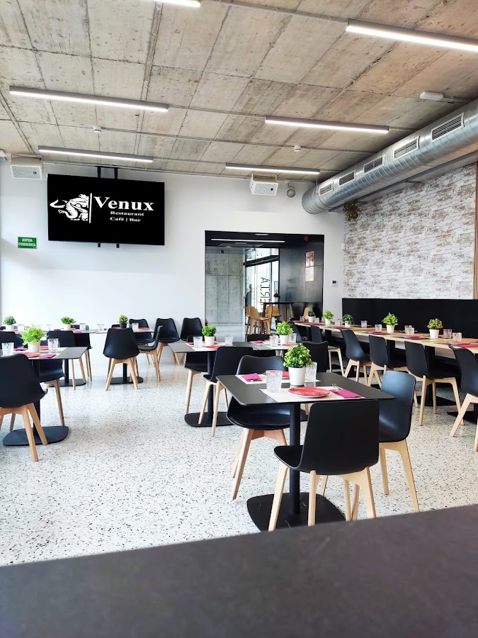 Venux Restaurant